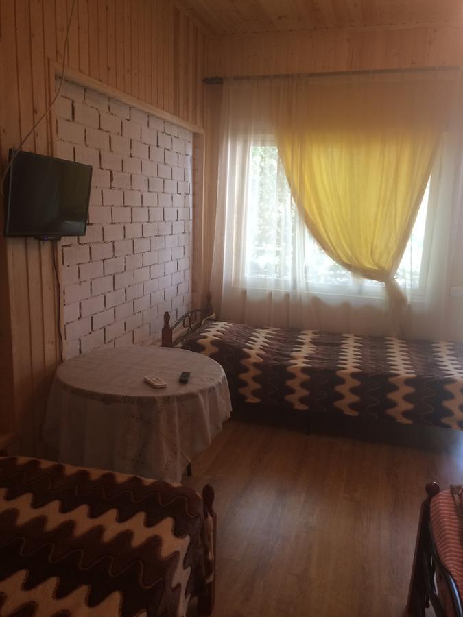 Hotel Гостевой Дом "Сария" Alakhadzi Exterior foto